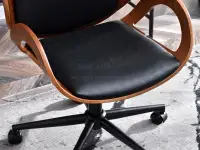 Fotel biurowy GINA drewnieny ORZECH - CZARNA SKÓRA ANTIC - charakterystyczne detale