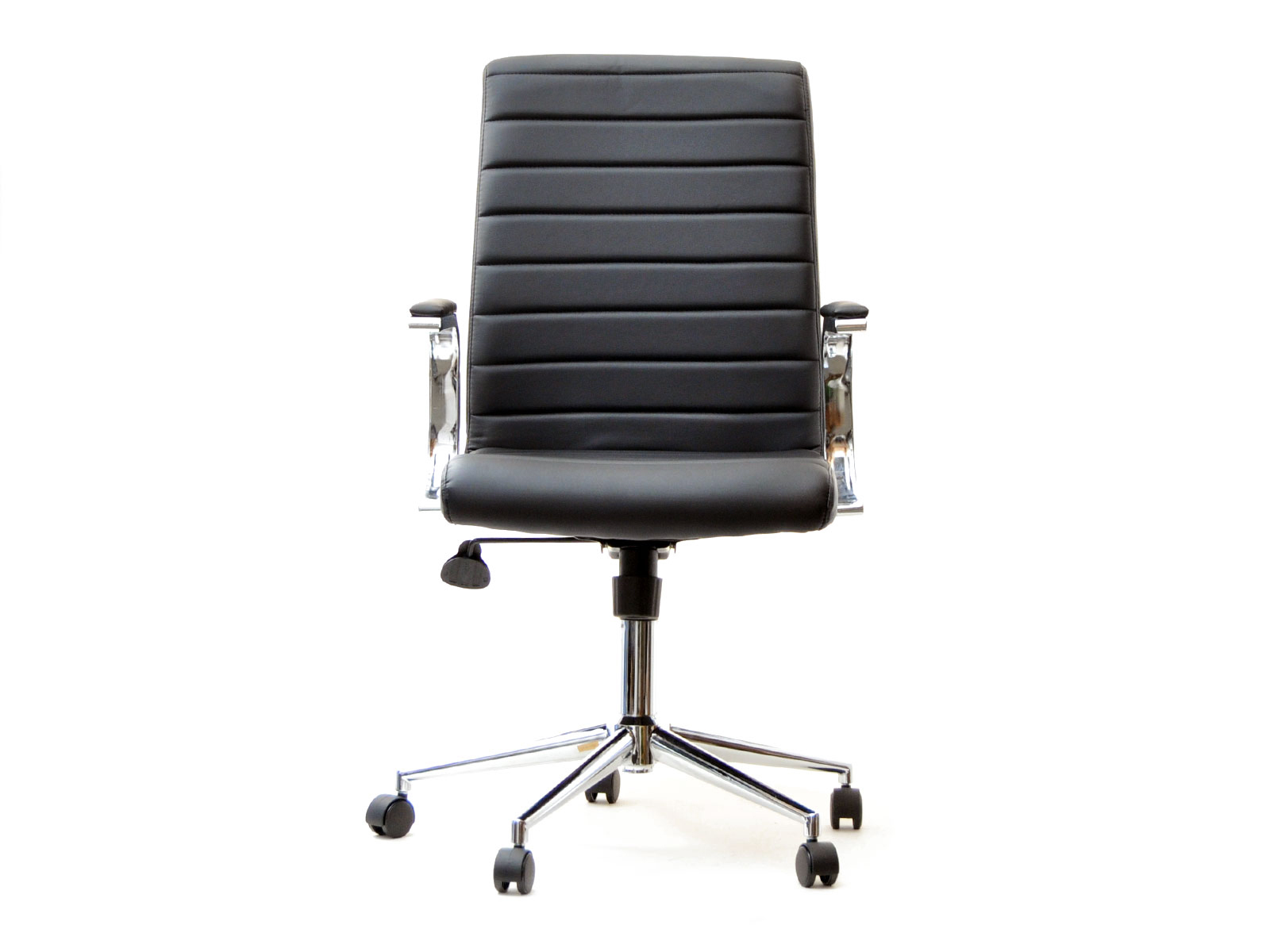 Fotel biurowy skórzany CRUZ czarny -  wygląd boku.