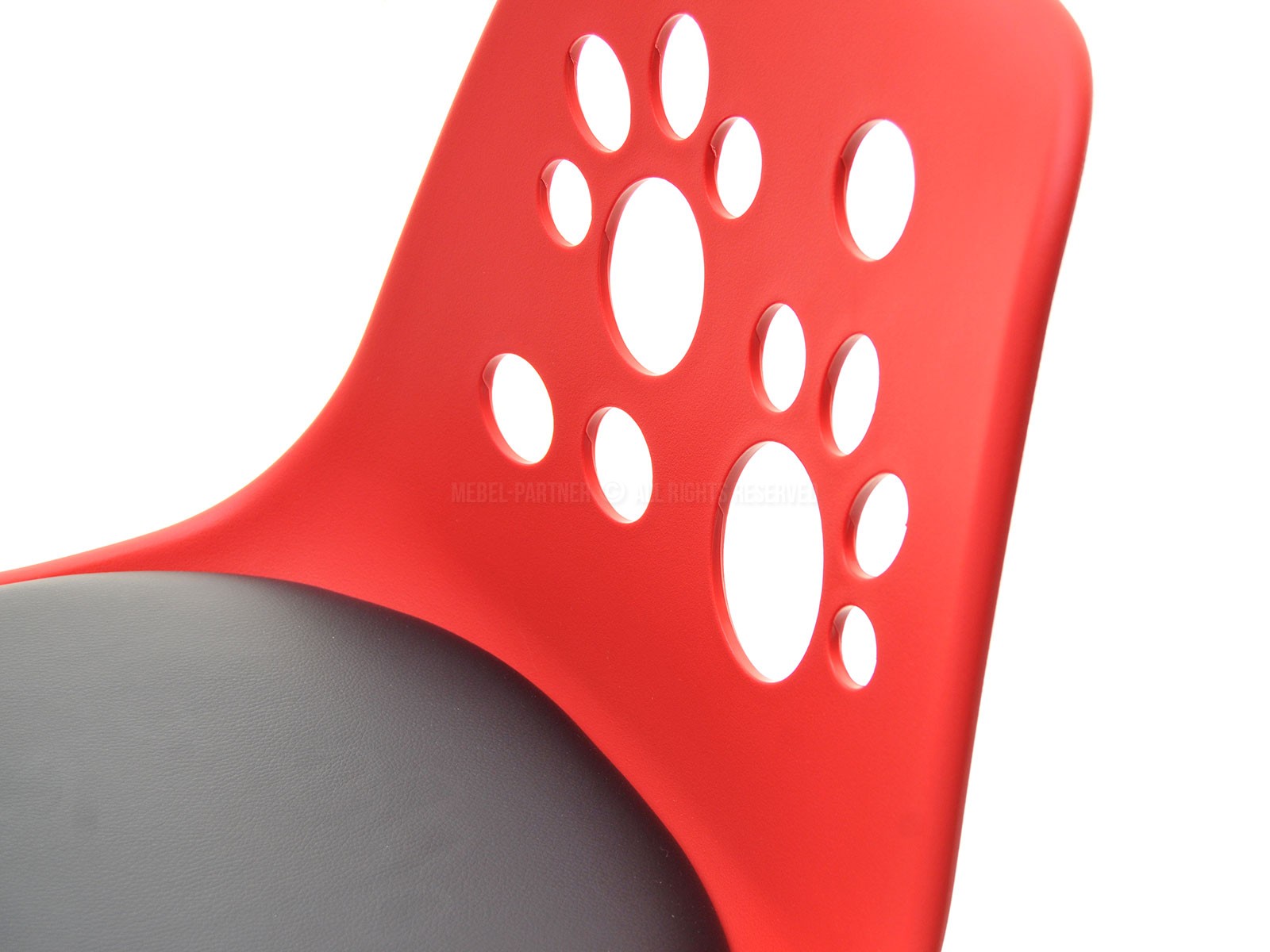 Designerski fotel obrotowy dla dzieci FOOT czerwono - czarny - w aranżacji z zestawem DALEN
