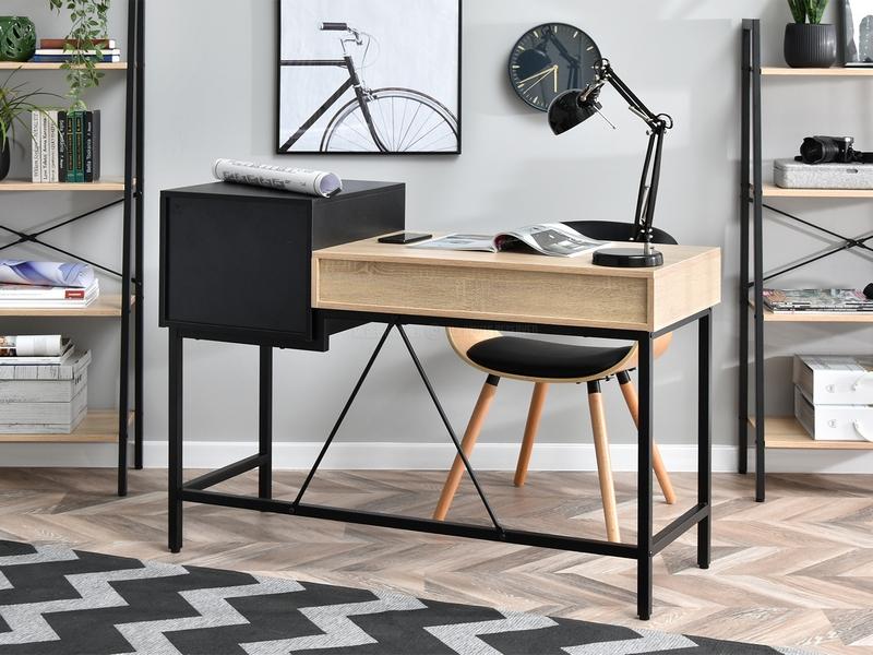 Designerskie biurko IVAR CZARNE+SONOMA z szufaldami i półkam w aranżacji