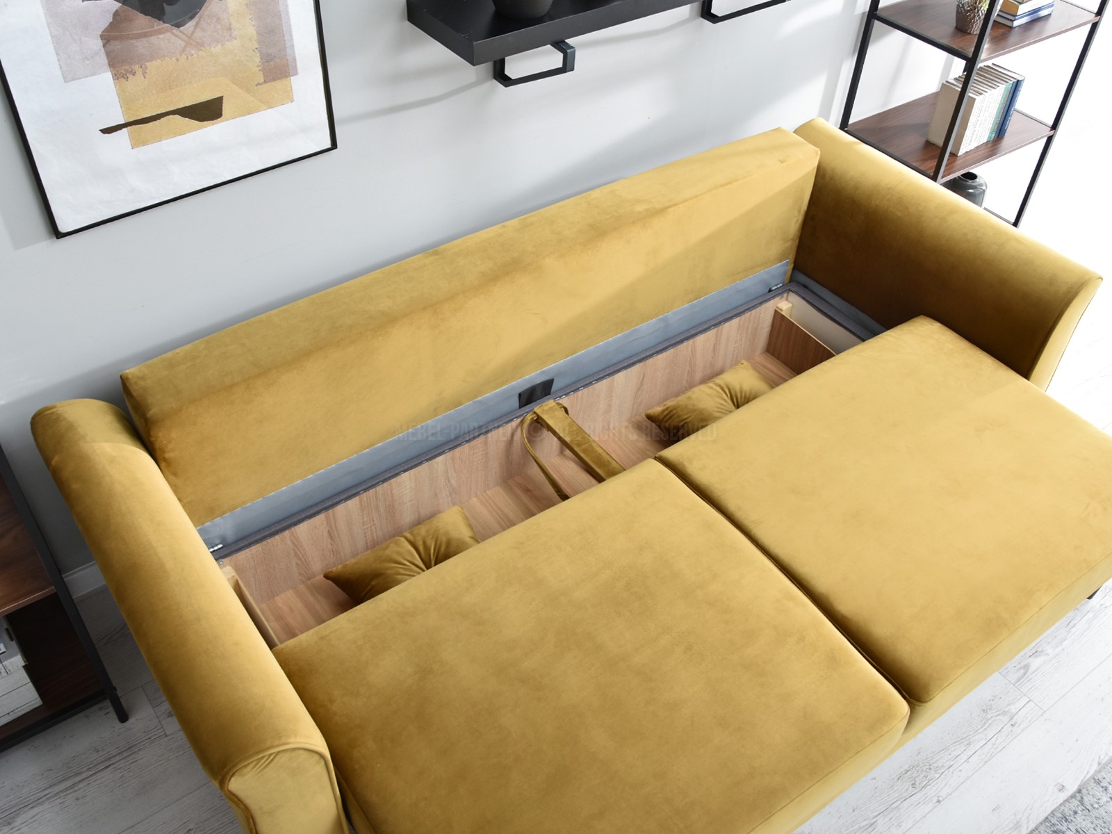 Sofa w stylu glamour LANTI ZŁOTA z weluru z funkcją spania - miękkie siedzisko