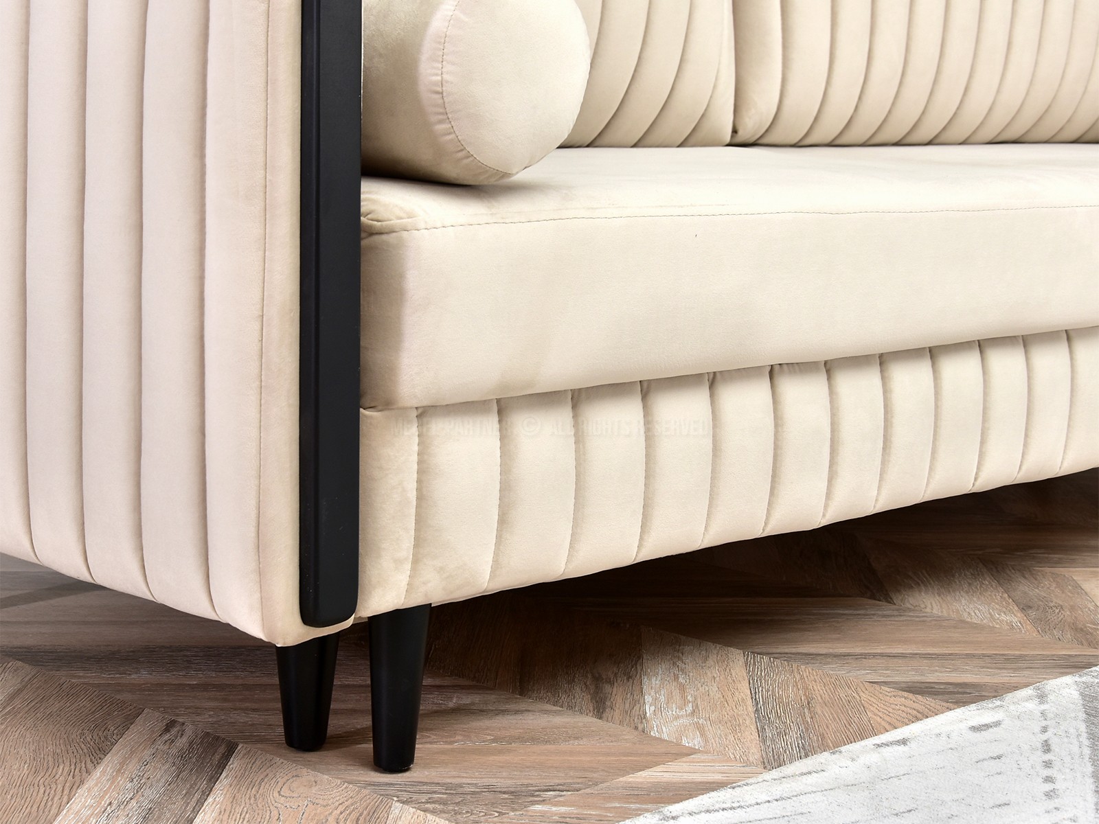 Sofa rozkładana MALONE BEŻ welurowa z poduszkami - tył kanapy