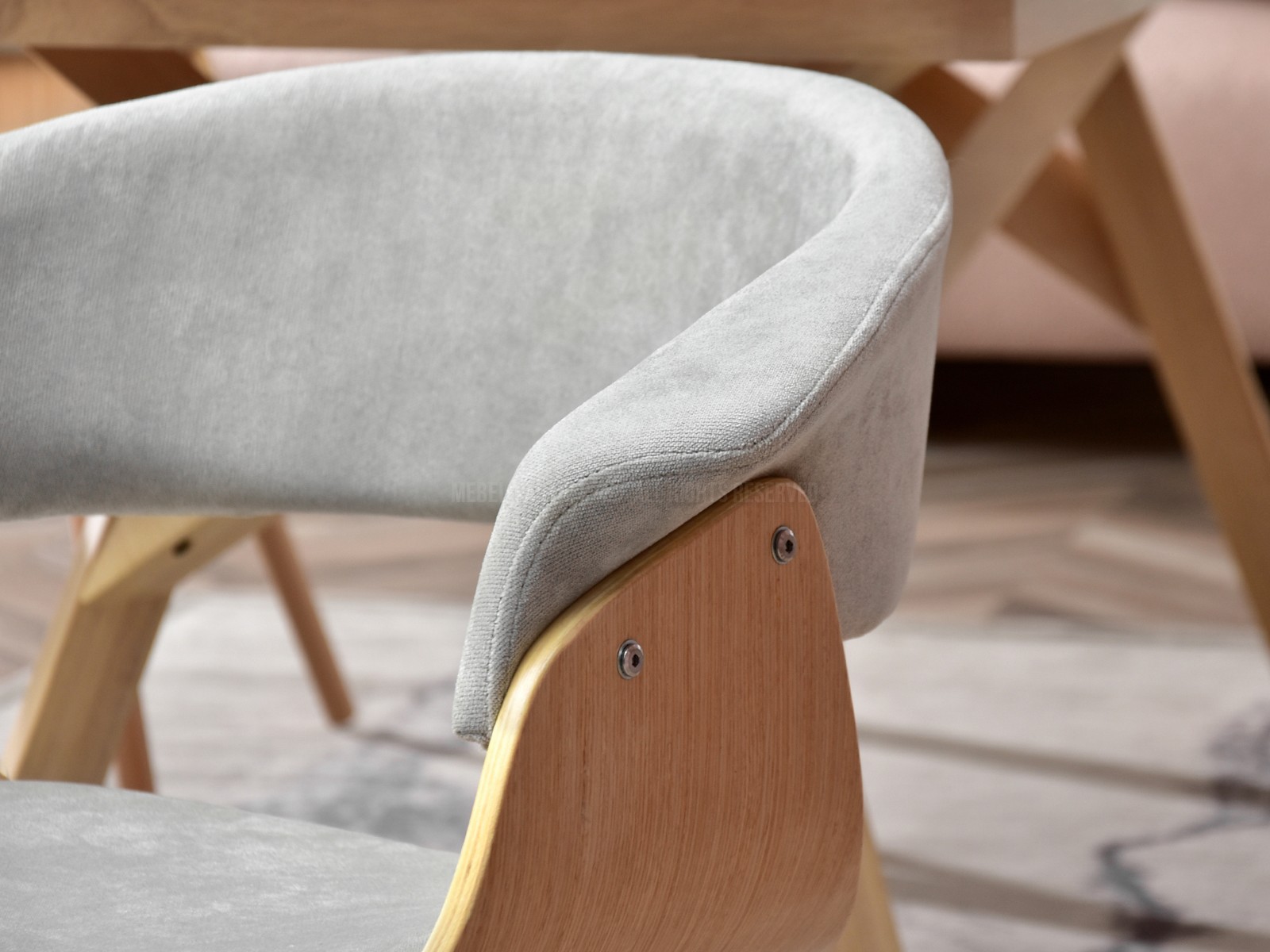Ekskluzywne krzesło drewniane ELINA DĄB - POPIEL - praktyczne podłokietniki