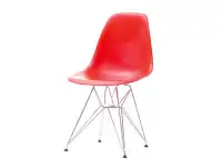 Nowoczesne krzesło MPC ROD czerwone z chromowaną podstawą.