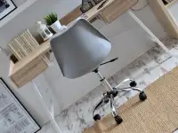 Krzesło biurowe na kółkach LUIS MOVE szare - widok z tyłu