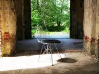 Industrialne krzesło z drutu MPC WIRE ROD