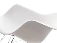 Krzesło bujane inspirowane MPA ROC BIAŁE - widok szczegółowy na siedzisko