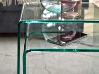Designrski szklany komplet stolików ze szkła giętego DUO - charakterystyczne detale