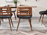 Drewniane krzesło tapicerowane z oparciem KANSAS - tył w aranżacji