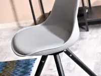 Krzesło obrotowe LUIS ROT szaro-czarne - charakterystyczne detale