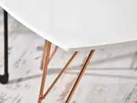 Nowoczesny komplet stolików PENTA XL orzech + PENTA S biała - detal blatu białego stolika