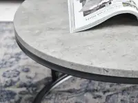Okrągła ława do kawy KODIA XL BETON z czarną podstawą - imitacja betonu