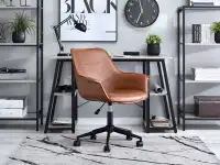 Fotel skórzany OMAR BRĄZ w stylu vintage na kółkach do biura - w aranżacji z regałami OTTO i biurkiem REDA