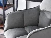 Miękki fotel biurowy z weluru ISLA SZARY NA CZARNEJ NODZE - charakterystyczne detale