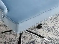 Fotel biurowy SORIA NIEBIESKI aksamitny z kółkami - welurowa tkanina