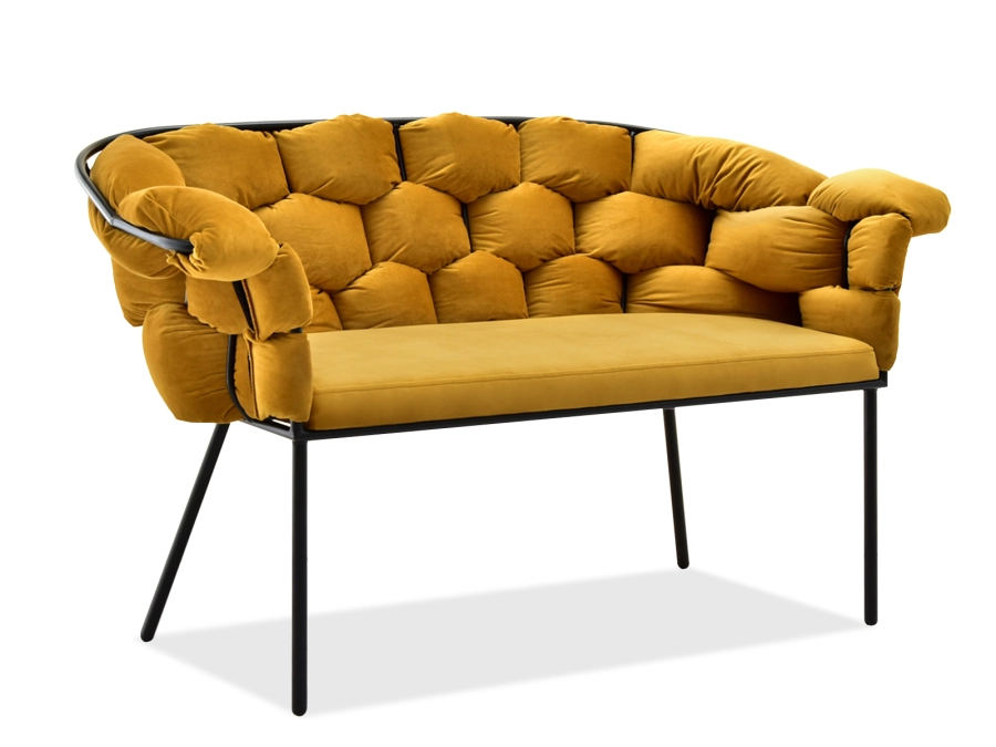 Sofa Pilo miodowy welur z czarną metalową podstawą