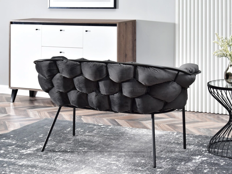 Design i aranżacyjne inspiracje z sofą Pilo