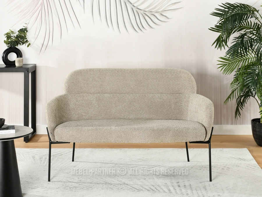Wygodna sofa dwuosobowa