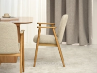 BEŻOWE krzesło vintage z podłokietnikami LOFOT PODSTAWA DĄB - smukła forma i ponadczasowa stylistyka