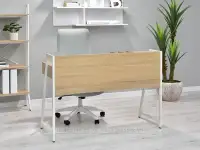 Białe duże biurko z nadstawką RIKO SONOMA NOGA - BIAŁY - tył biurka zabezpieczony szeroką płytą