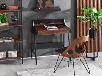 Designerskie biurko w stylu retro BORR CZARNY - ORZECH - w aranżacji