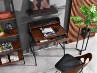 Designerskie biurko w stylu retro BORR CZARNY - ORZECH  - widok z góry