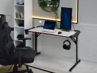 Biurko LED Komputerowe MADS LED BIAŁY CZARNA PODSTAWA - bryła biurka
