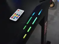 Biurko gamingowe z poświetleniem RGB MADS LED CZARNY KARBON - warianty oświetlenia biurka 