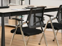 Czarne krzesło konferencyjne HENRY SIATKA MESH - CHROM - subtelny tył