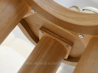 Dębowy stolik chmurka SAMARIS C z grubym blatem i nogami - montaż