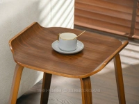 Drewniany stolik pomocnik MARINO ORZECH NOGI ORZECH - drewniany stolik do salonu