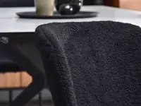 Czarne krzesło KIRK - CZARNE NOGI - tkanina boucle