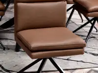 Krzesło obrotowe RALPH ekoskóra brąz - czarne nogi - wygodne siedzisko