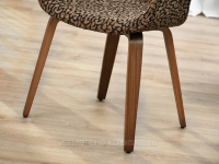 ORZECHOWE krzesło lampard  leopard print KORA CZARNO BRĄZOWY  - drewniane cztery nogi