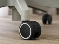 Ergonomiczny fotel biurowy LARGO CZARNY PODSTAWA SZARY - ciche kółka