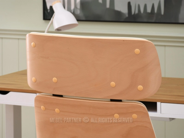 Fotel biurowy, który dba o Twój komfort - musisz go mieć!