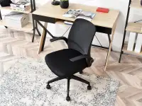 Fotel biurowy wentylowany ALTO CZARNY - CZARNA NOGA - czarny fotel do biura