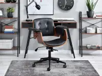 Krzesło obrotowe do biurka DACK ORZECH CZARNY - CZARNY - w aranżu z biurkiem GAVLE