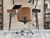 Wygodne krzesło do biurka ENRIC ORZECH - CZARNY EKOSKÓRA - fotel do biura z drewnianym korpusem