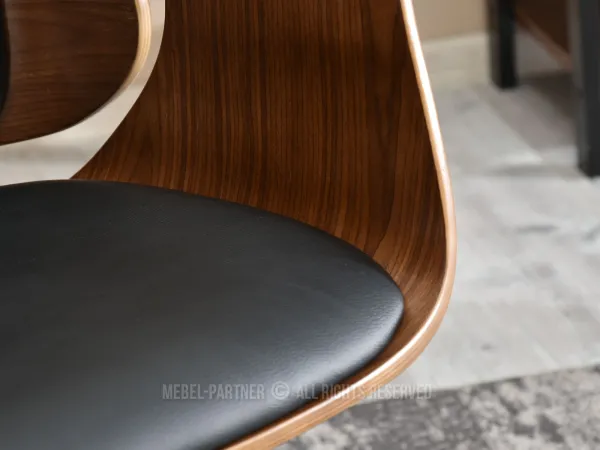Krzesło biurowe z drewna, które odnajdzie się w każdej aranżacji!