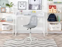 Krzesło dla dziecka do biurka FOOT SZARY - BIAŁY - w aranżacji z regałem JENS i biurkiem LIAM