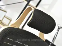 Ergonomiczny fotel biurowy RIND złoty satyna + czarny mesh - zagłówek