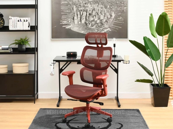 Czerwony fotel ergonomiczny do domowego biura