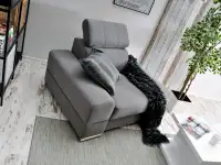 Fotel tapicerowany BEVERLY - prezentowany fotel możesz zakupić w dowolnej szerokości
