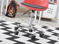 Designerski fotel obrotowy dla dzieci FOOT czerwono - czarny - podstawa