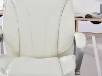 Skórzany fotel biurowy HAMPTON BIAŁY ergonomiczny - komfortowa bryła