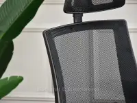 Komfortowe krzesło gamingowe HECTOR CZARNY MESH  - oparcie z tkaniny MESH
