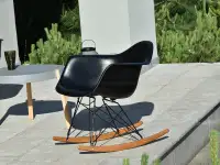 Krzesło bujane na taras MPA ROC czarne