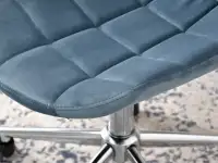 Fotel biurowy ELIOR NIEBIESKI NA CHROMOWANEJ PODSTAWIE - komfortowa forma