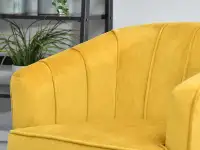 Stylowy fotel ESTEL ŻÓŁTY glamour na złotych nogach - komfortowe podłokietniki